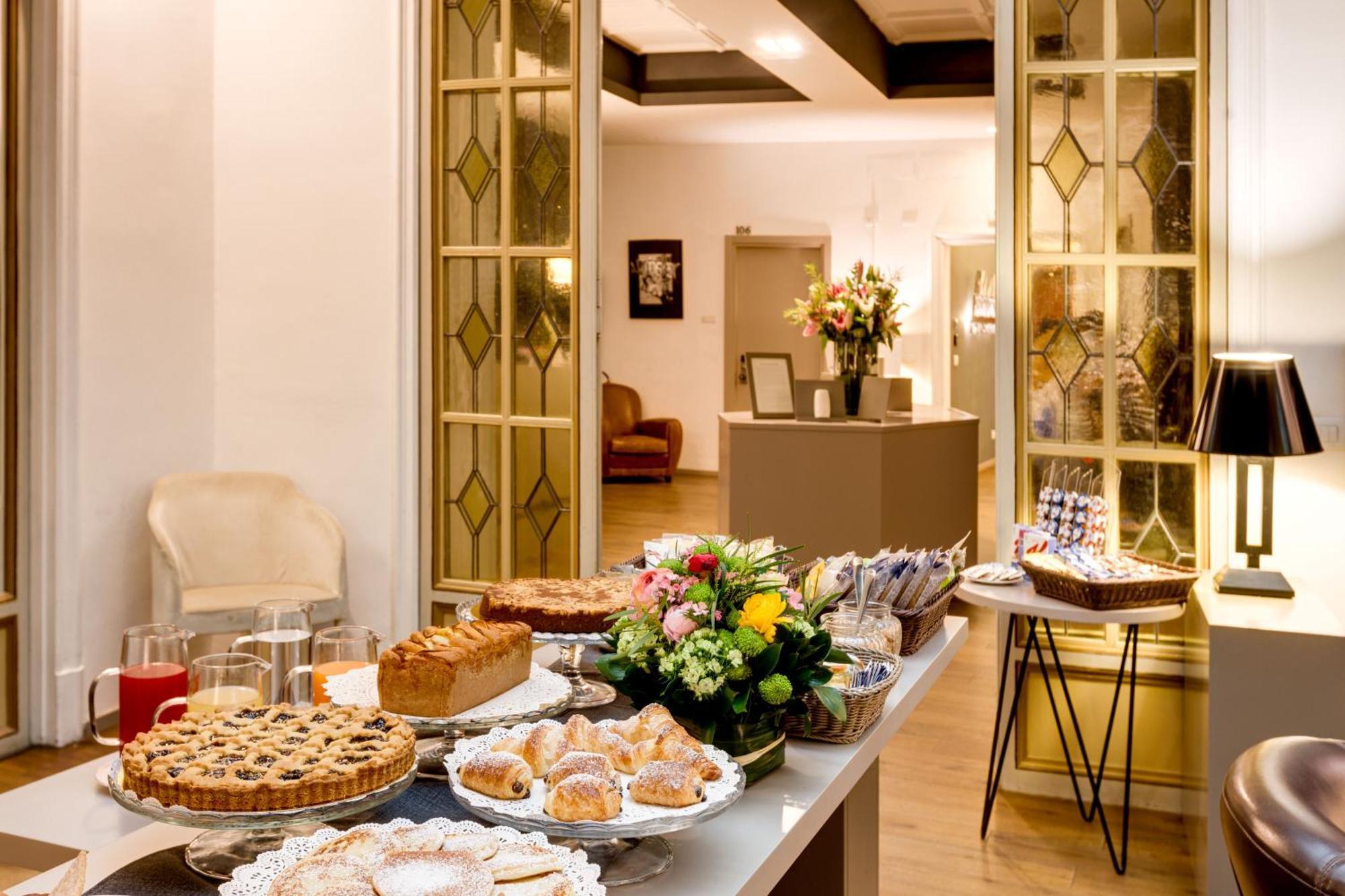 Piazza Farnese Luxury Suites Rome Bagian luar foto