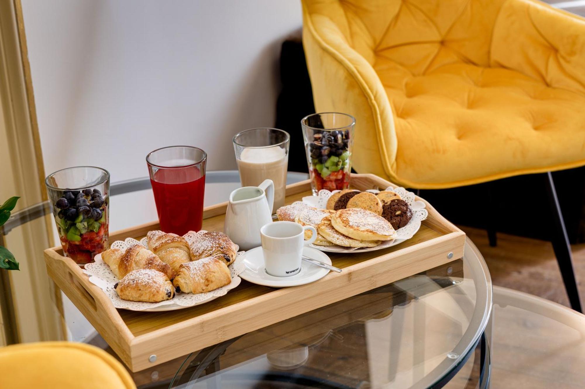 Piazza Farnese Luxury Suites Rome Bagian luar foto