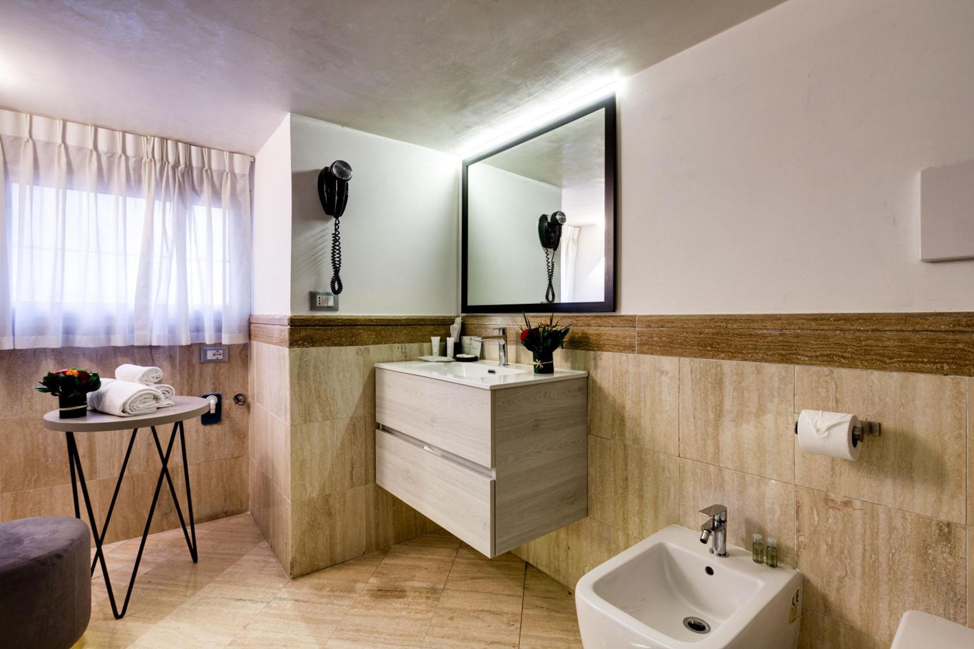 Piazza Farnese Luxury Suites Rome Bagian luar foto