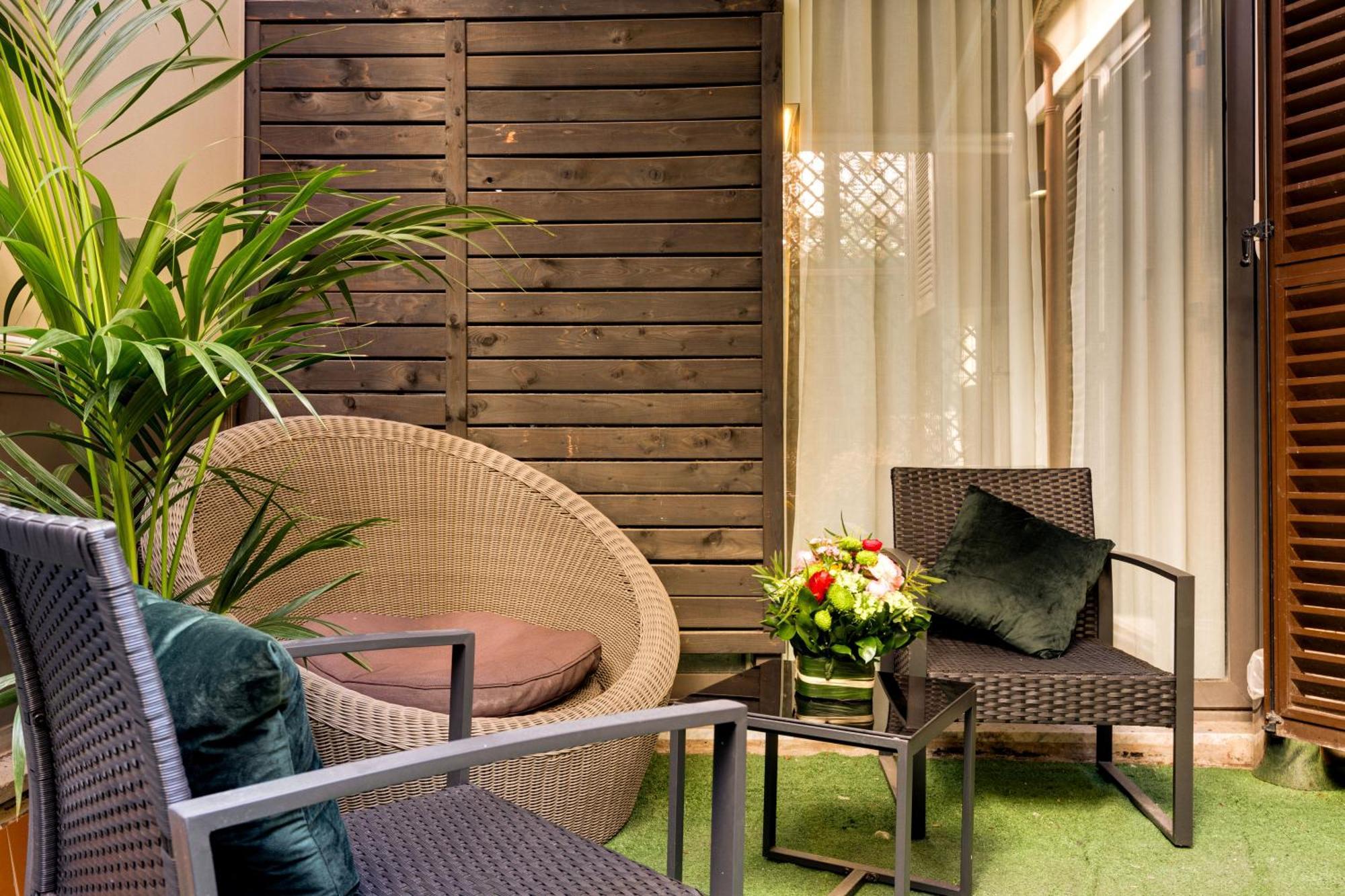 Piazza Farnese Luxury Suites Rome Bagian luar foto