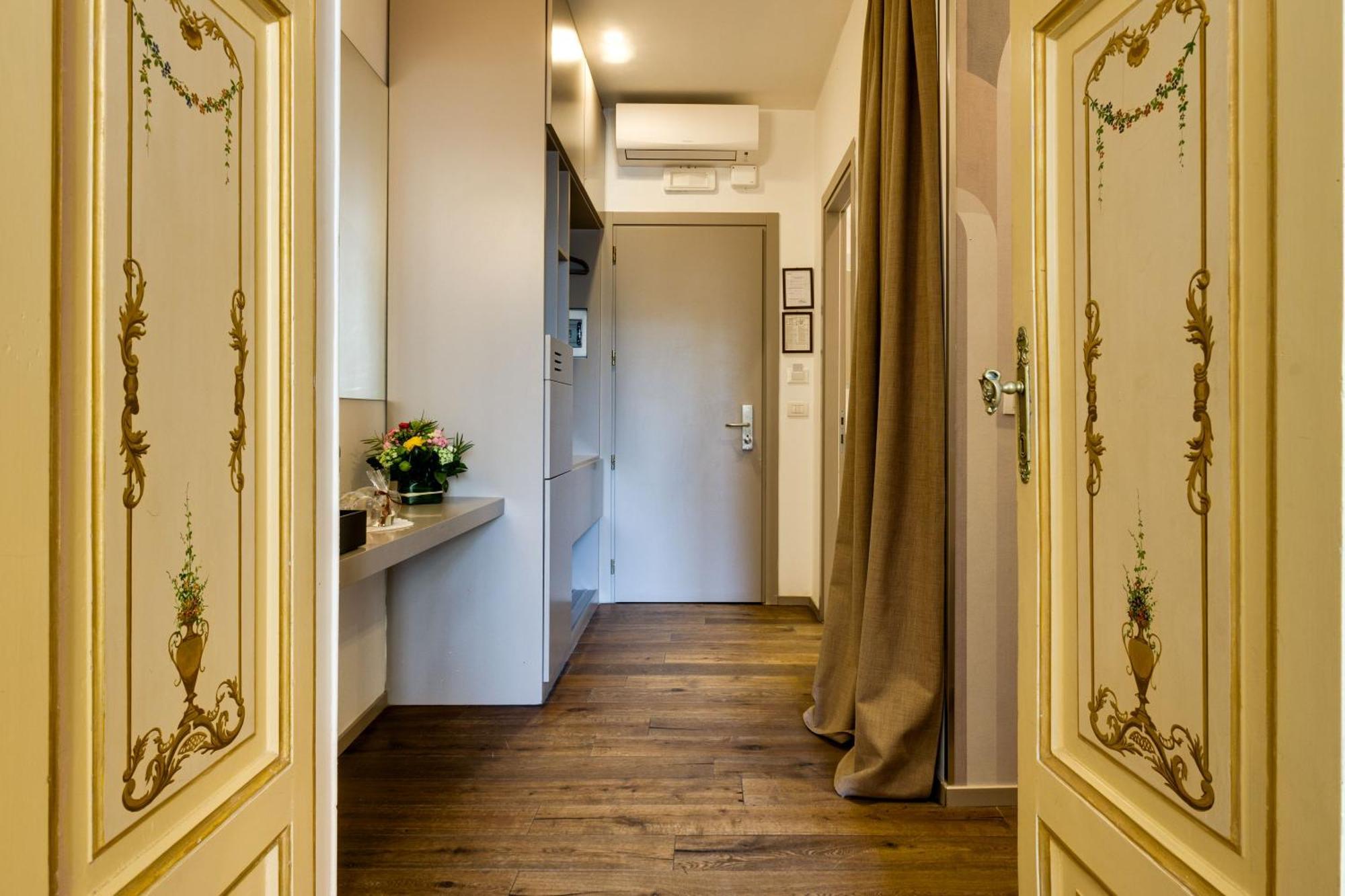Piazza Farnese Luxury Suites Rome Bagian luar foto