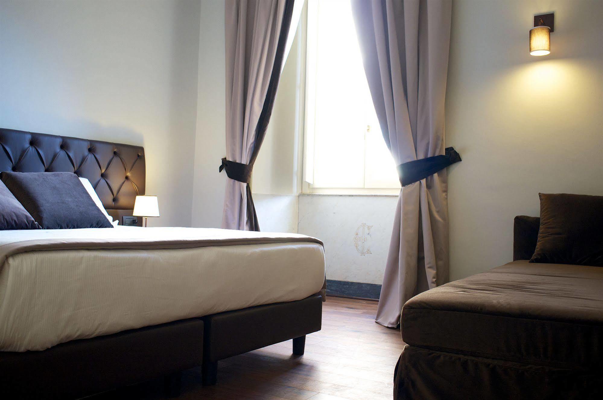 Piazza Farnese Luxury Suites Rome Bagian luar foto